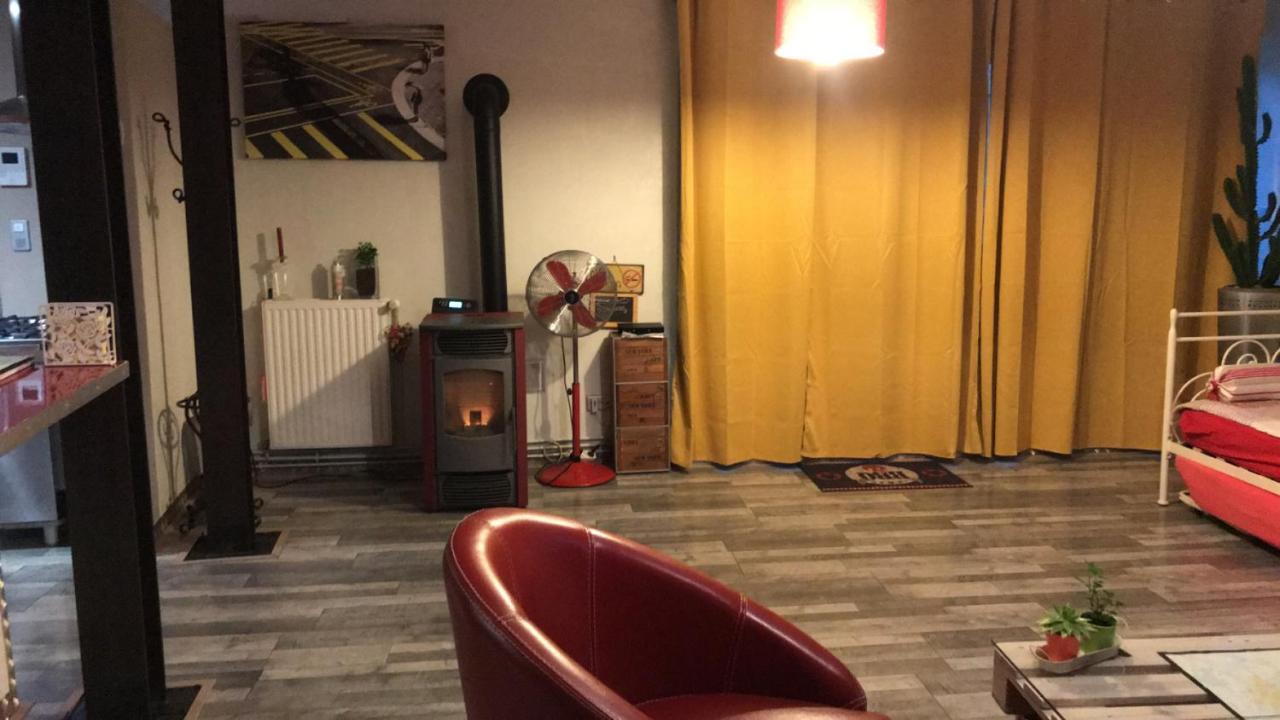 Loft L Atelier De Jacques Pres De Chablis Villa Villy  Екстериор снимка